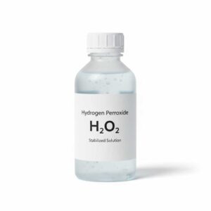 مایع-شفاف-تا-کمی-آبی-روشن-آب-اکسیژنه-در-بطری-با-برچسب-Hydrogen-Peroxide-H₂O₂